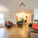 Guestready - Stylish 2 Bed Apartment With Easy Access To The City Centre